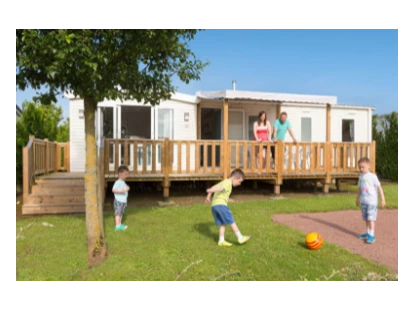 Luxury camping - Heizung - Brittany - Camping Pommeraie de l'Océan - Vacanceselect Mobilheim Moda 6/8 Personen 3 Schlafzimmer von Vacanceselect auf Camping Pommeraie de l'Océan