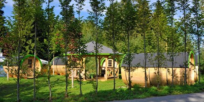 Luxuscamping - Österreich - Schlaffass Dorf - Nature Resort Natterer See Schlaffässer am Nature Resort Natterer See