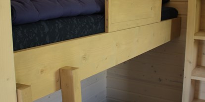 Luxuscamping - WC - Overijssel - (Kinder-) Schlafzimmer - Camping De Kleine Wolf Oehoe Lodge auf Campingplatz de Kleine Wolf