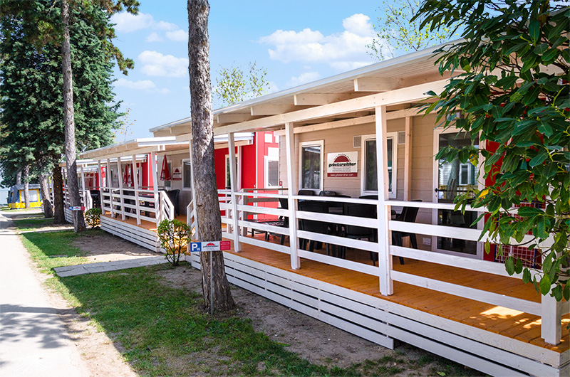 Luxuscamping: Camping Bella Italia - Gebetsroither: Luxusmobilheim von Gebetsroither am Camping Bella Italia