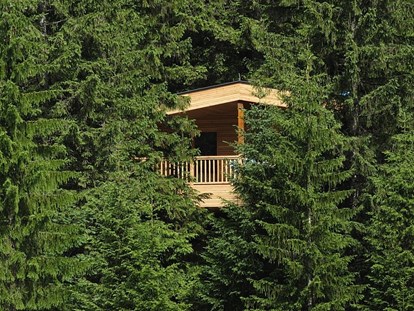 Luxury camping - Preisniveau: exklusiv - Tiroler Oberland - Bildquelle: http://www.daskranzbach.de/de/baumhaus-hotel-kranzbach.html - Das Kranzbach Das Kranzbach - Baumhaus