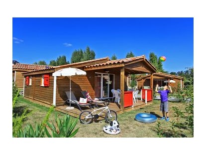 Luxury camping - Sonnenliegen - Privas - Domaine de Sévenier Chalets auf Domaine de Sévenier