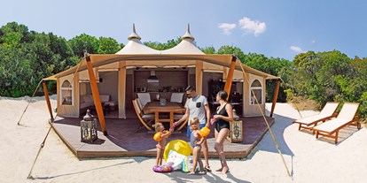 Luxuscamping - Art der Unterkunft: Lodgezelt - Languedoc-Roussillon - Camping La Vallée Verte - Suncamp Sunlodge Safari von Suncamp auf Camping La Vallée Verte