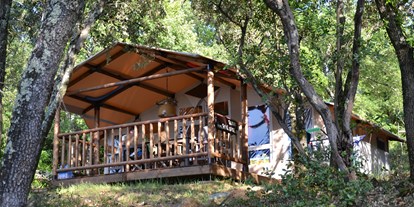 Luxuscamping - getrennte Schlafbereiche - Languedoc-Roussillon - Camping La Vallée Verte - Suncamp Sunlodge Safari von Suncamp auf Camping La Vallée Verte
