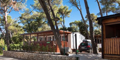Luxuscamping - Zadar - Šibenik - Camping Park Soline Mobilheim Shelbox Tavolara auf Camping Park Soline