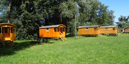 Luxuscamping - PLZ 39517 (Deutschland) - Pippowagen!
Gemütliche Unterkunft für 1-3 Personen.
 - Family-Camp-Kellerwiehl Family-Camp-Kellerwiehl