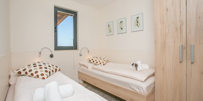 Luxuscamping - Grill - Kvarner - Zweibettzimmer ( twin Bett) - Plitvice Holiday Resort Mobilheime auf Plitvice Holiday Resort