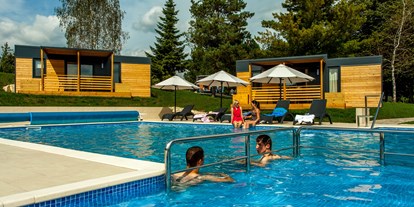 Luxuscamping - Rakovica, Plitvicka Jezera - Schwimbad - Plitvice Holiday Resort Mobilheime auf Plitvice Holiday Resort