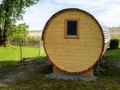 Luxuscamping - Art der Unterkunft: Hütte/POD - Region Bodensee - Campingplatz Markelfingen Schlaf-Fass auf dem Campingplatz Markelfingen 