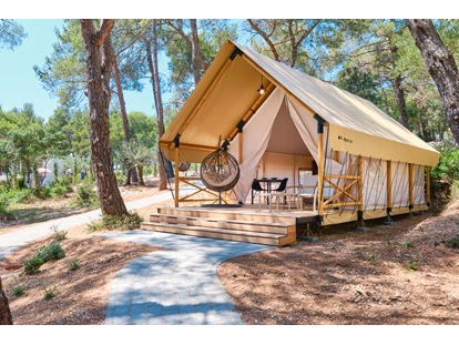 Luxuscamping - Kochmöglichkeit - Kroatien - Glamping Zelt Typ Couple - Camping Cikat Glamping Zelt Typ Couple auf Camping Čikat  