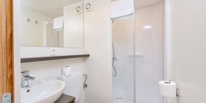 Luxuscamping - WC - Zadar - Badezimmer - Camping Cikat Glamping Zelt Typ Couple auf Camping Čikat  