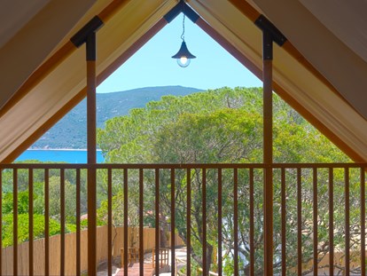 Luxury camping - Preisniveau: gehoben - Elba - Glamping-Zelt Safari Loft - Grundriss Dachboden - Camping Lacona Pineta Glamping Tent Safari Loft auf Camping Lacona Pineta