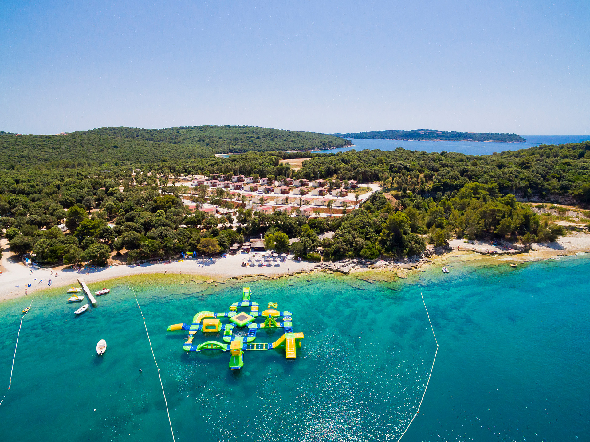 Luxuscamping: Brioni Sunny Camping - Gebetsroither: Luxusmobilheim von Gebetsroither am Brioni Sunny Camping