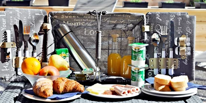 Luxury camping - Fahrradverleih - Adria - Breakfast - picnic basket includeed in price (B&B suite) - B&B Suite Mobileheime für 2 Personen mit eigenem Garten
