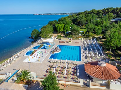 Luxuscamping - barrierefreier Zugang ins Wasser - Istrien - Hauptpool - Lanterna Premium Camping Resort - Valamar