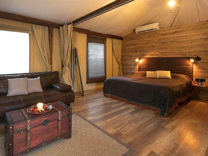 Luxury camping - Zadar - Šibenik - Campingplatz Navis - Meinmobilheim