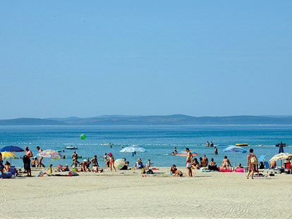 Luxury camping - barrierefreier Zugang ins Wasser - Dalmatia - Zaton Holiday Resort - Gebetsroither