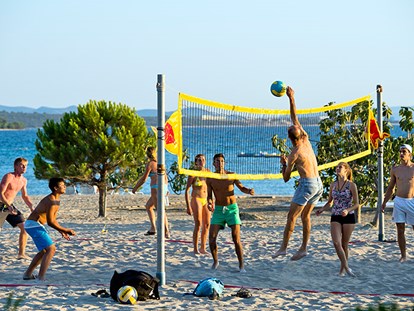 Luxury camping - Volleyball - Croatia - Zaton Holiday Resort - Gebetsroither
