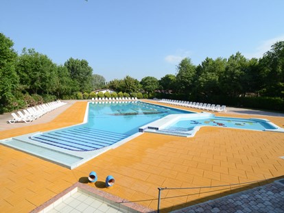 Luxuscamping - Swimmingpool - Venetien - Villaggio San Francesco - Gebetsroither