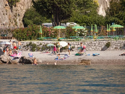 Luxuscamping - öffentliche Verkehrsmittel - Friaul-Julisch Venetien - Am Strand - Camping Village Mare Pineta - Gebetsroither