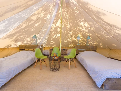 Luxury camping - Restaurant - Split - Süd - Bell zelt Kinder (3x einzelbett) - Boutique camping Nono Ban