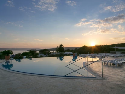 Luxuscamping - Umgebungsschwerpunkt: Strand - Zadar - Šibenik - Krk Premium Camping Resort - Suncamp