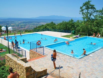 Luxury camping - Swimmingpool - Tuscany - Camping Barco Reale - Suncamp