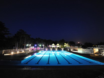 Luxuscamping - Swimmingpool - Udine - Glamping auf Camping Mare Pineta Baia Sistiana - Camping Mare Pineta Baia Sistiana - Suncamp