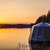 Glamping-Resorts: Natur pur...direkt vor ihrem Glaszelt. Erholung pur! - Laponia Sky Hut