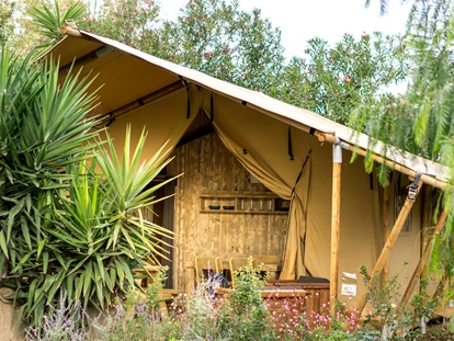 Luxury camping - öffentliche Verkehrsmittel - Mittelmeer - Safari Lodge für 4 Personen - Procida Camp & Resort - GOOUTSIDE