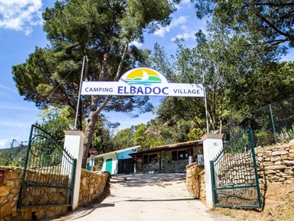 Luxury camping - barrierefreier Zugang ins Wasser - Mittelmeer - ELBADOC Camping Village