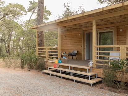 Luxury camping - Kategorie der Anlage: 4 - Italy - Home Deck - PuntAla Camp & Resort