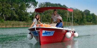 Luxuscamping - Lignano - Elektroboote zum Mieten - Marina Azzurra Resort