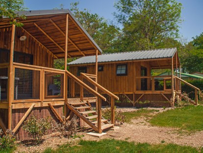 Luxuscamping - Sauna - Mietunterkunft Campingplatz - Domaine de la Dombes