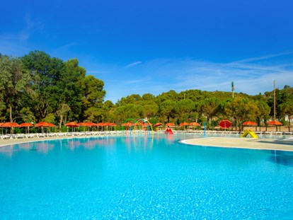 Luxuscamping - Swimmingpool - Camping Falaise Narbonne-Plage - Vacanceselect