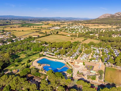 Luxury camping - Tennis - Catalonia - Castell Montgri - Vacanceselect