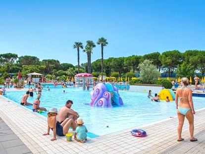 Luxuscamping - Volleyball - Italien - Camping Village Portofelice - Vacanceselect