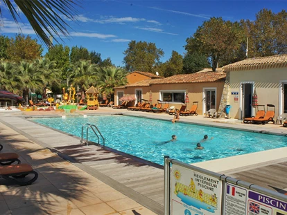 Luxury camping - Swimmingpool - Toulon - Camping Holiday Marina - Vacanceselect