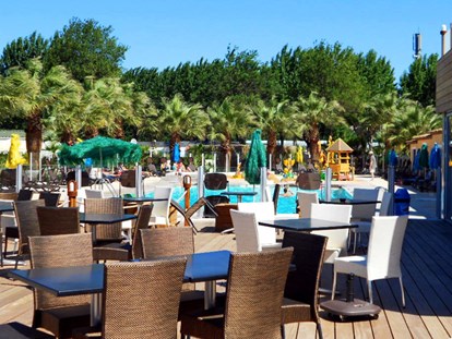 Luxuscamping - Spielraum - Toulon - Camping Holiday Marina - Vacanceselect
