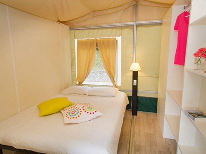 Luxuscamping - Kiosk - Camping Les Méditerranées - Beach Garden - Vacanceselect