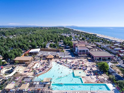 Luxuscamping - Wellnessbereich - Camping Les Méditerranées - Beach Garden - Vacanceselect