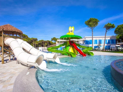 Luxury camping - Swimmingpool - Adria - Camping Cavallino - Vacanceselect