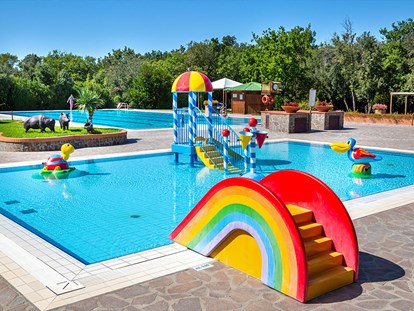 Luxuscamping - Swimmingpool - Italien - Camping Montescudaio - Vacanceselect