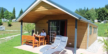 Luxuscamping - Gartenmöbel - Königssee - Campingplatz Allweglehen Chalet auf Campingplatz Allweglehen