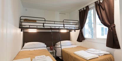 Luxuscamping - getrennte Schlafbereiche - Cavallino - Kinderschlafzimmer - Camping Ca' Pasquali Village Mobilheim Torcello Platinum auf Camping Ca' Pasquali Village