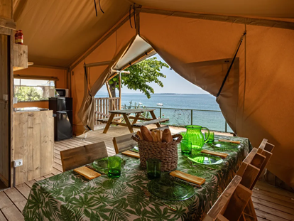 Luxury camping - Gardasee - Verona - Lago Sunshine Glamping Tent im Camping Village & Glamping Riva Blu - Camping Village & Glamping Riva Blu