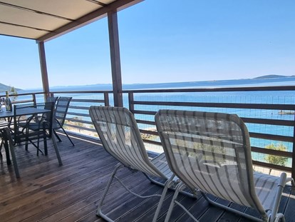 Luxuscamping - Kochmöglichkeit - Dalmatien - Premium mobile home terrace - Lavanda Camping**** Premium Mobile Home with sea view