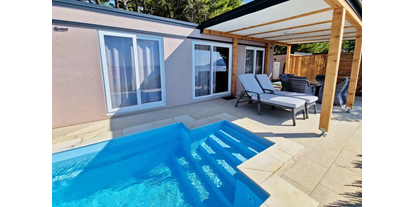 Luxuscamping - Sonnenliegen - Split - Dubrovnik - Lavanda Camping - Luxury Mobile Home mit Pool on the beach -40m2+terrace - Lavanda Camping**** Luxury Mobile Home mit swimmingpool