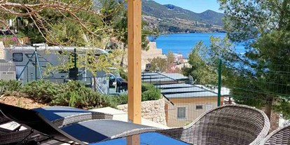 Luxuscamping - Sonnenliegen - Dalmatien - Terrace - Lavanda Camping**** Premium Tris Mobile Home