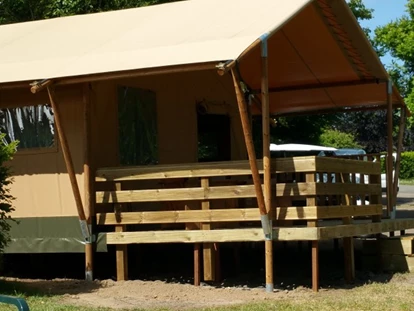 Luxuscamping - getrennte Schlafbereiche - Frankreich - Natur Lodges Zelte auf Le Village des Meuniers - Camping Le Village des Meuniers Natur Lodges Zelte auf Camping Le Village des Meuniers